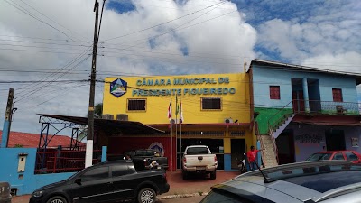 Câmara Municipal de pres figueiredo foto 2