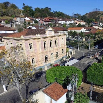 Câmara Municipal de rio das flores foto 4