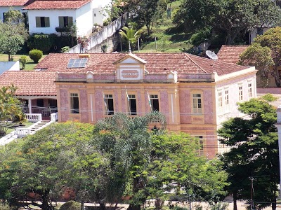 Câmara Municipal de rio das flores foto 1